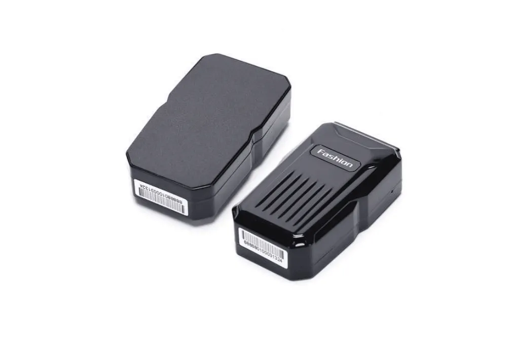 ANDOWL GPS VEHICLE TRACKER W/ STRONG MAGNET - C1B